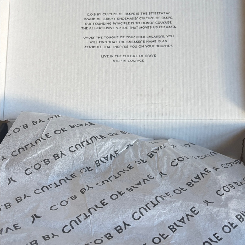 COB by Culture of Brave Women's Sneakers in White and glitter Gray NWT Size8-8.5 - Picture 7 of 7